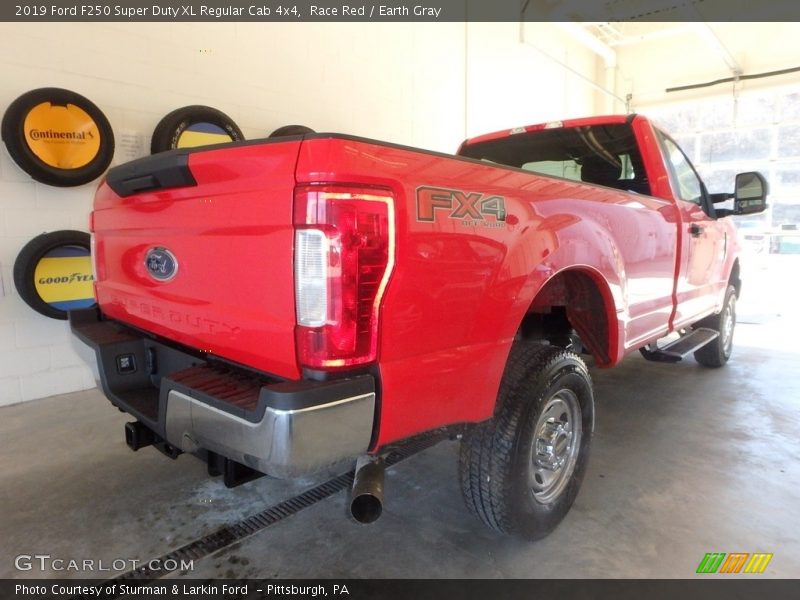 Race Red / Earth Gray 2019 Ford F250 Super Duty XL Regular Cab 4x4