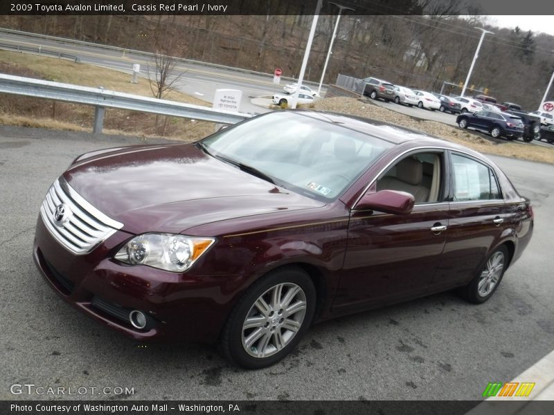 Cassis Red Pearl / Ivory 2009 Toyota Avalon Limited