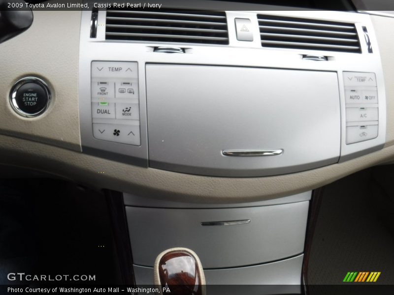 Cassis Red Pearl / Ivory 2009 Toyota Avalon Limited