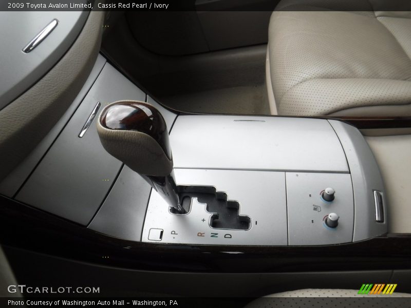 Cassis Red Pearl / Ivory 2009 Toyota Avalon Limited