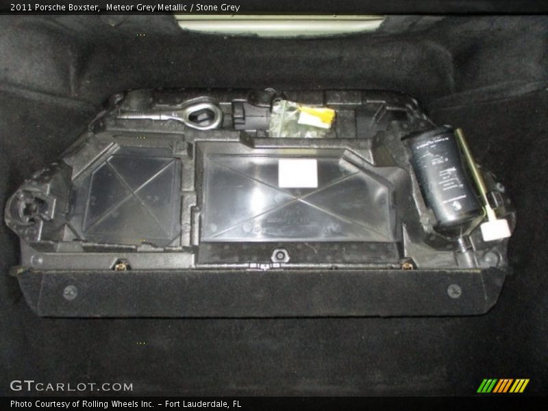  2011 Boxster  Trunk