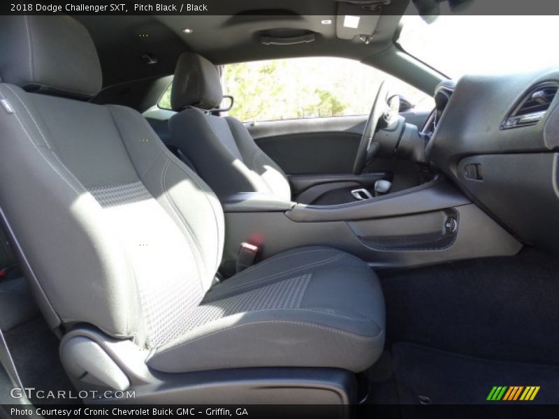 Pitch Black / Black 2018 Dodge Challenger SXT