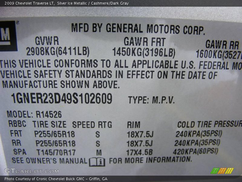 Silver Ice Metallic / Cashmere/Dark Gray 2009 Chevrolet Traverse LT