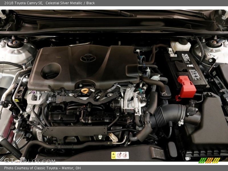 Celestial Silver Metallic / Black 2018 Toyota Camry SE