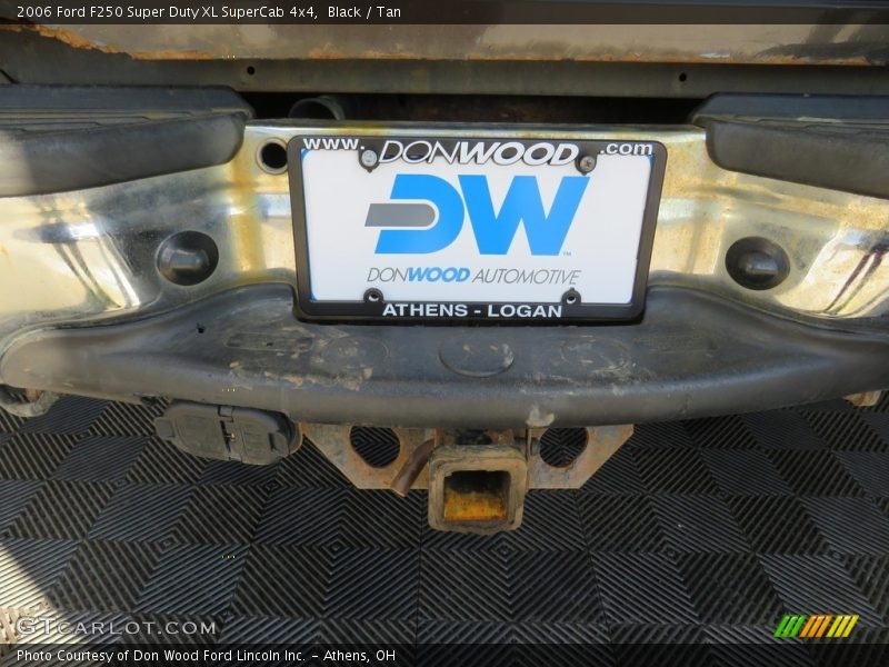 Black / Tan 2006 Ford F250 Super Duty XL SuperCab 4x4