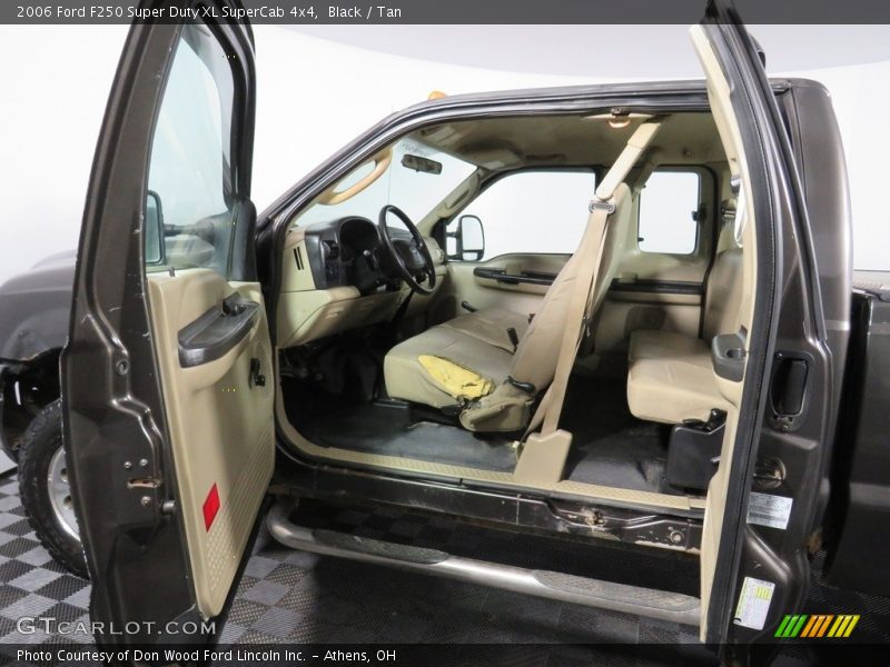Black / Tan 2006 Ford F250 Super Duty XL SuperCab 4x4