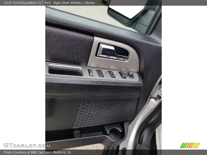 Ingot Silver Metallic / Ebony 2015 Ford Expedition XLT 4x4