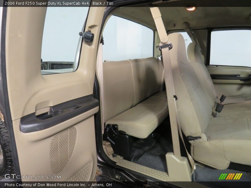 Black / Tan 2006 Ford F250 Super Duty XL SuperCab 4x4
