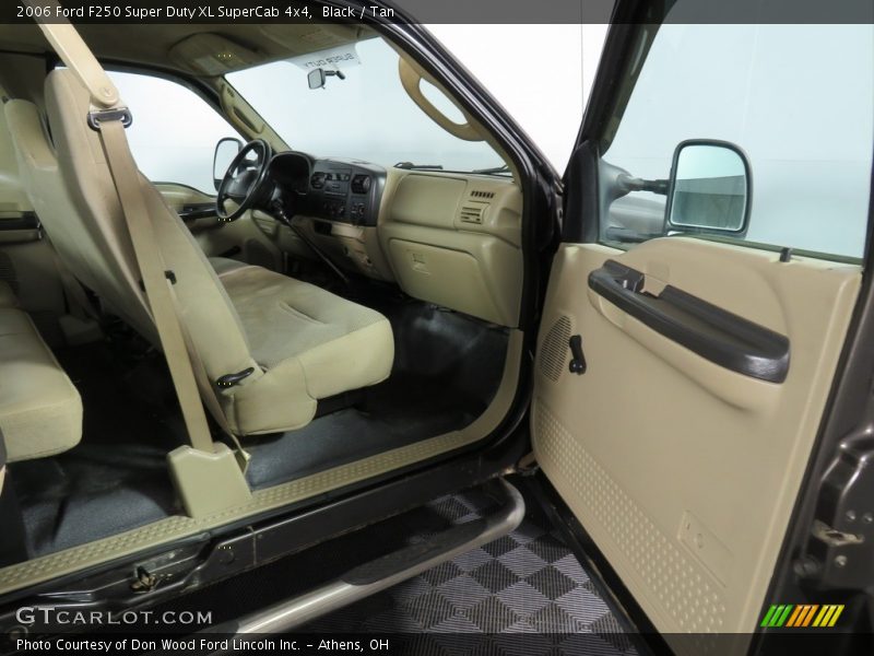 Black / Tan 2006 Ford F250 Super Duty XL SuperCab 4x4