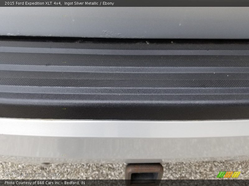Ingot Silver Metallic / Ebony 2015 Ford Expedition XLT 4x4