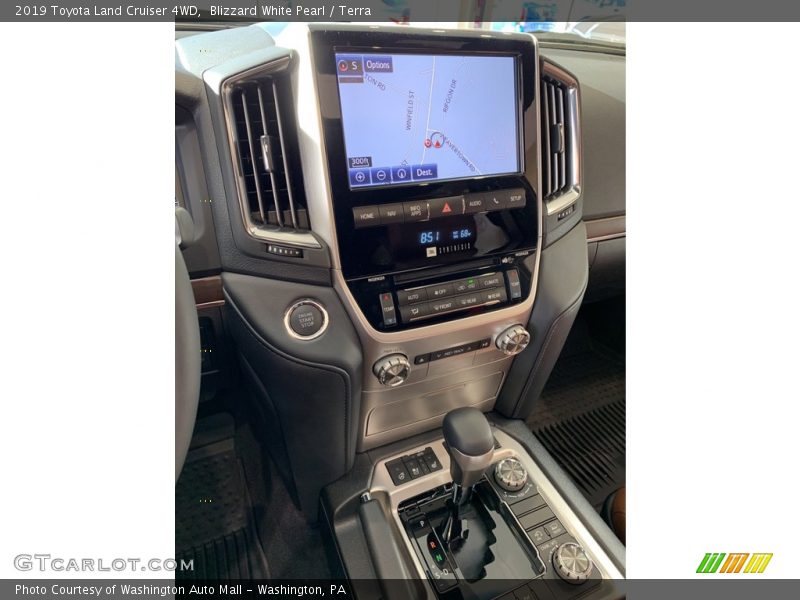 Blizzard White Pearl / Terra 2019 Toyota Land Cruiser 4WD