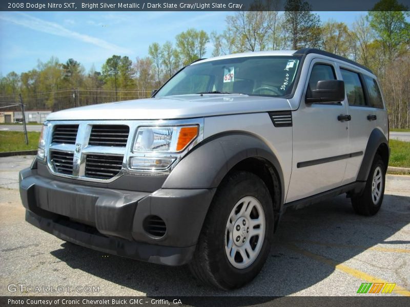 Bright Silver Metallic / Dark Slate Gray/Light Slate Gray 2008 Dodge Nitro SXT