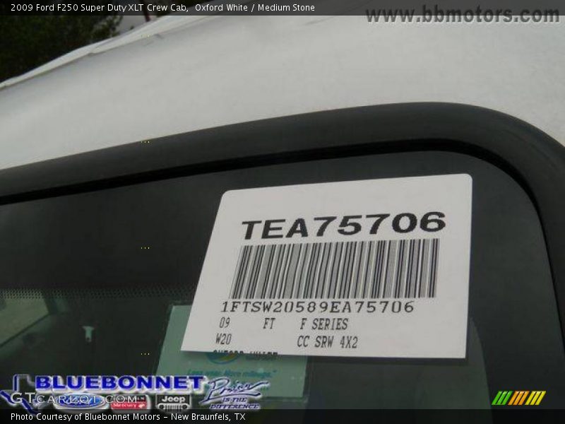 Oxford White / Medium Stone 2009 Ford F250 Super Duty XLT Crew Cab