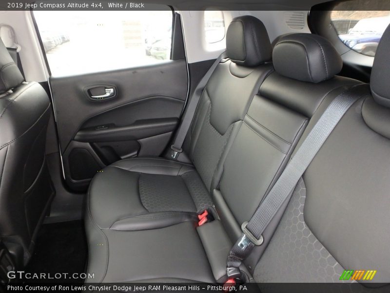 White / Black 2019 Jeep Compass Altitude 4x4