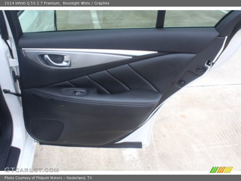 Moonlight White / Graphite 2014 Infiniti Q 50 3.7 Premium