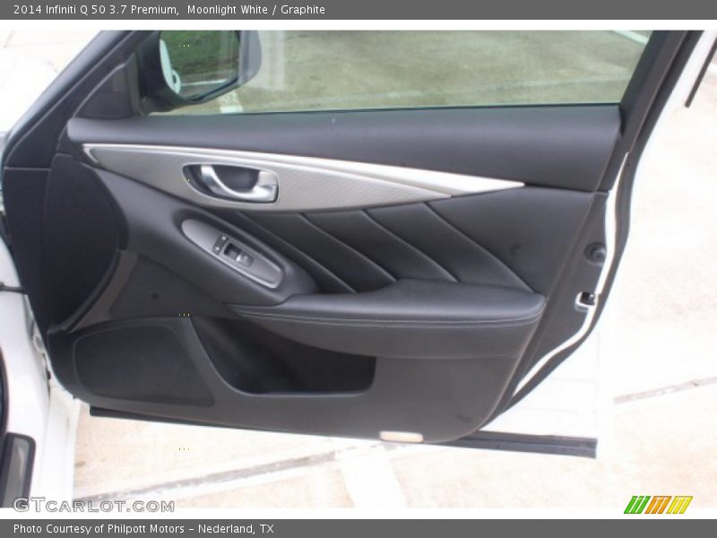 Moonlight White / Graphite 2014 Infiniti Q 50 3.7 Premium