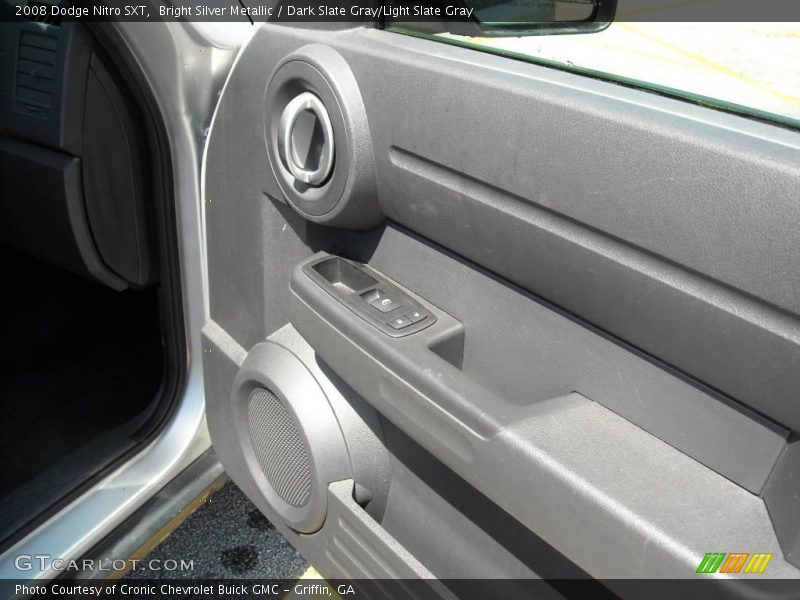 Bright Silver Metallic / Dark Slate Gray/Light Slate Gray 2008 Dodge Nitro SXT