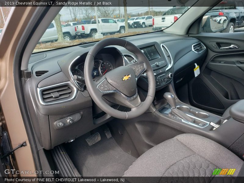 Sandy Ridge Metallic / Jet Black 2019 Chevrolet Equinox LT