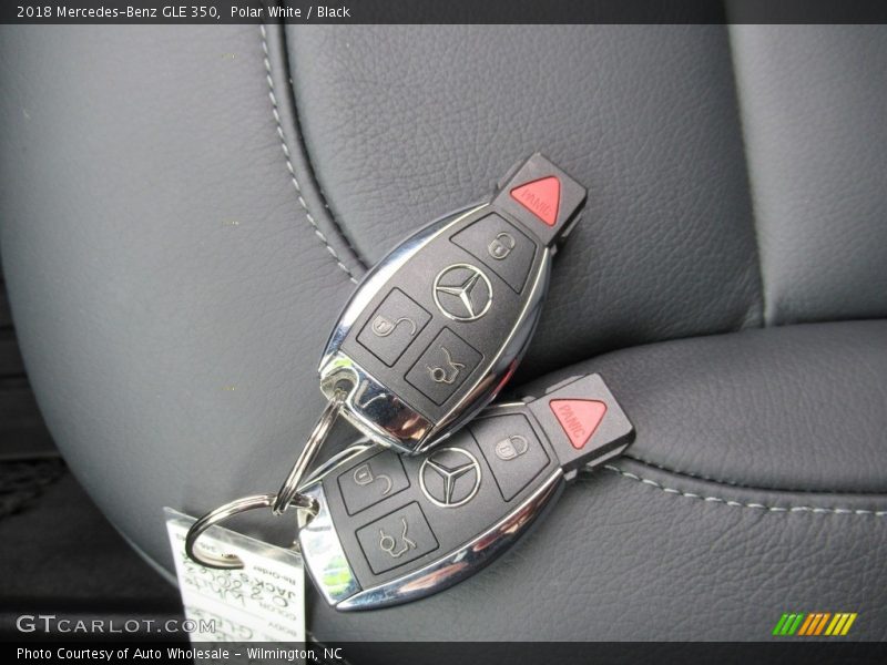Polar White / Black 2018 Mercedes-Benz GLE 350