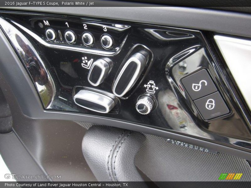 Polaris White / Jet 2016 Jaguar F-TYPE S Coupe