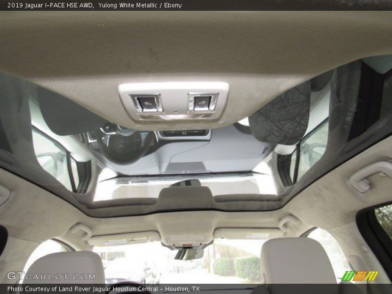 Sunroof of 2019 I-PACE HSE AWD