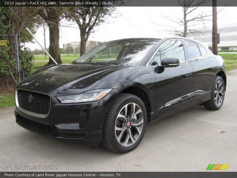 Front 3/4 View of 2019 I-PACE HSE AWD
