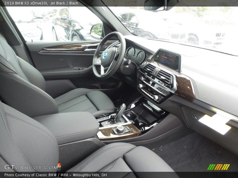 Jet Black / Black 2019 BMW X3 xDrive30i