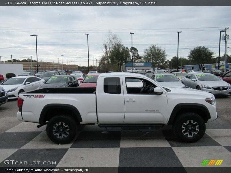 Super White / Graphite w/Gun Metal 2018 Toyota Tacoma TRD Off Road Access Cab 4x4