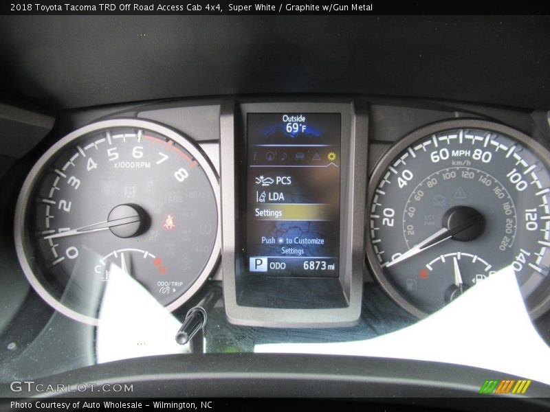 Super White / Graphite w/Gun Metal 2018 Toyota Tacoma TRD Off Road Access Cab 4x4