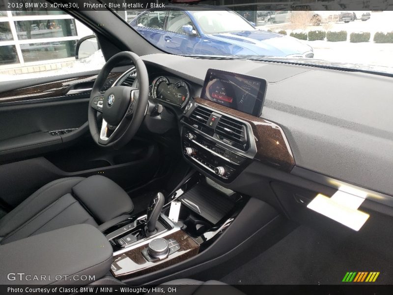Phytonic Blue Metallic / Black 2019 BMW X3 xDrive30i