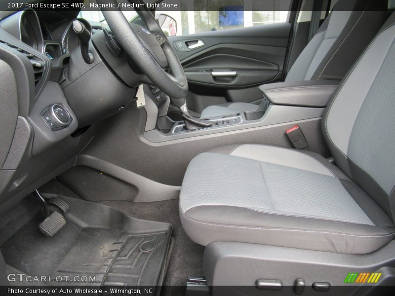 Magnetic / Medium Light Stone 2017 Ford Escape SE 4WD