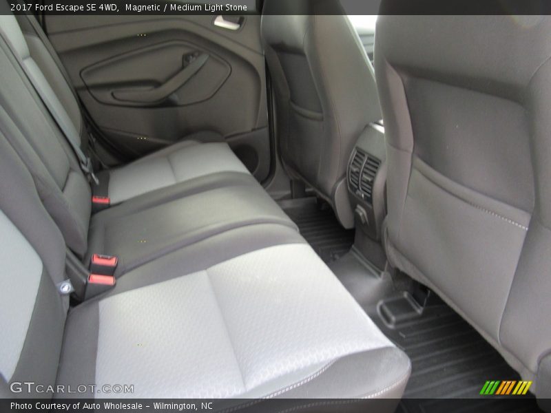 Magnetic / Medium Light Stone 2017 Ford Escape SE 4WD