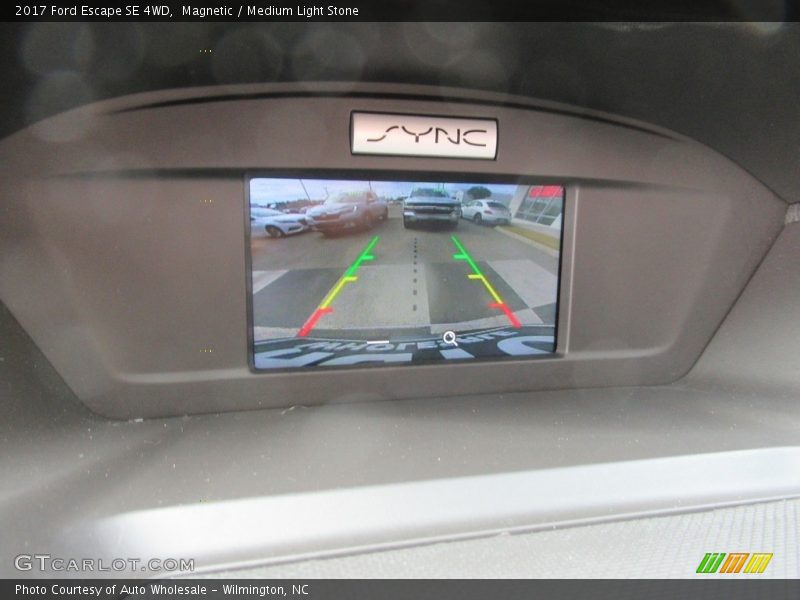 Magnetic / Medium Light Stone 2017 Ford Escape SE 4WD