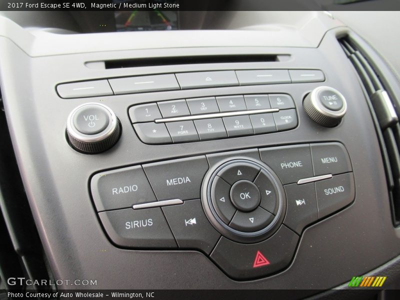 Magnetic / Medium Light Stone 2017 Ford Escape SE 4WD