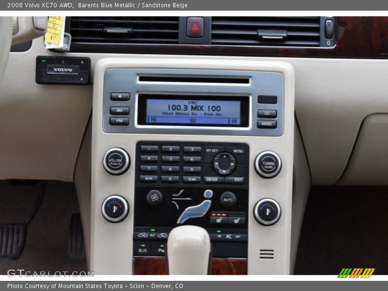 Barents Blue Metallic / Sandstone Beige 2008 Volvo XC70 AWD