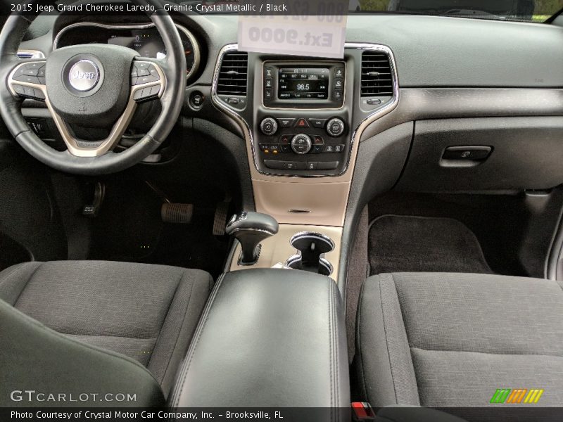 Granite Crystal Metallic / Black 2015 Jeep Grand Cherokee Laredo