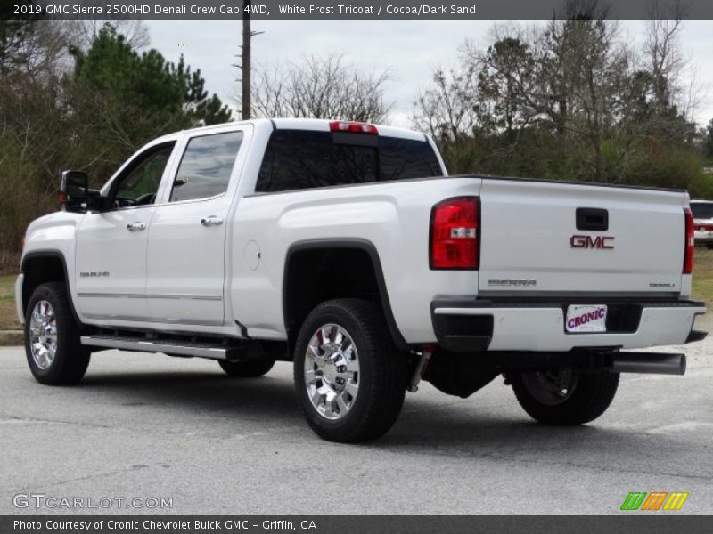 White Frost Tricoat / Cocoa/Dark Sand 2019 GMC Sierra 2500HD Denali Crew Cab 4WD