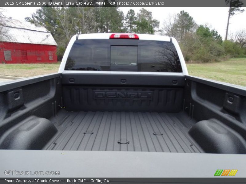 White Frost Tricoat / Cocoa/Dark Sand 2019 GMC Sierra 2500HD Denali Crew Cab 4WD
