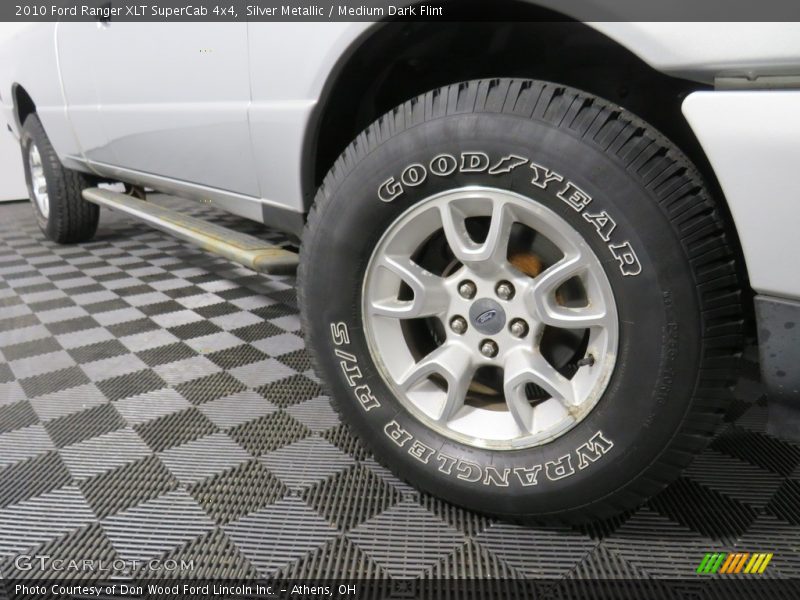 Silver Metallic / Medium Dark Flint 2010 Ford Ranger XLT SuperCab 4x4