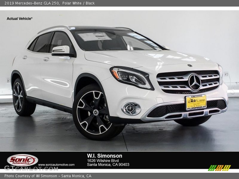 Polar White / Black 2019 Mercedes-Benz GLA 250