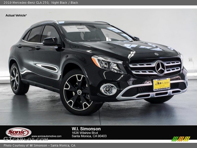 Night Black / Black 2019 Mercedes-Benz GLA 250