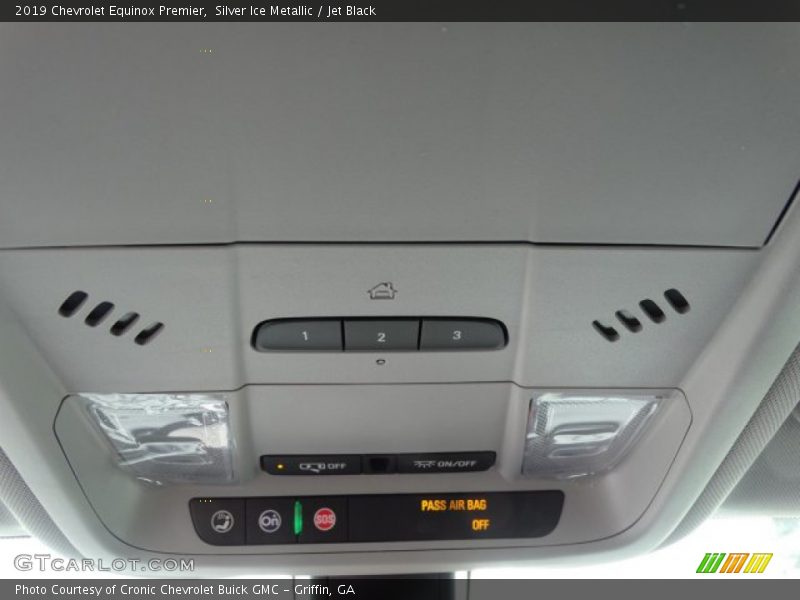 Silver Ice Metallic / Jet Black 2019 Chevrolet Equinox Premier