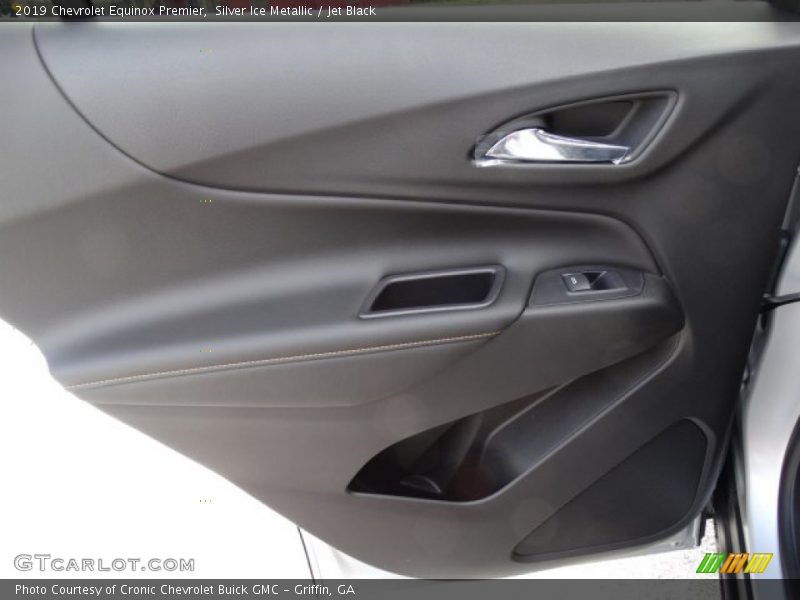 Silver Ice Metallic / Jet Black 2019 Chevrolet Equinox Premier