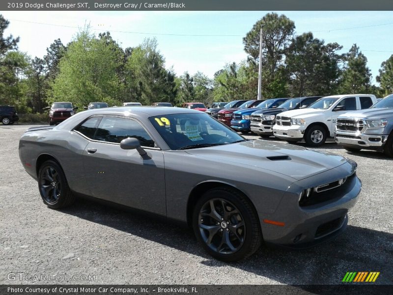 Destroyer Gray / Caramel/Black 2019 Dodge Challenger SXT