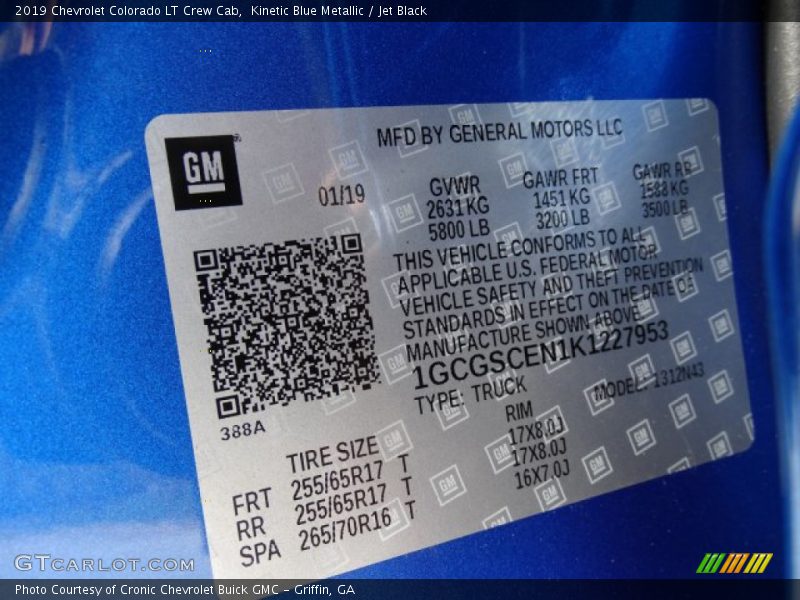 Kinetic Blue Metallic / Jet Black 2019 Chevrolet Colorado LT Crew Cab