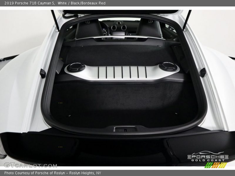 White / Black/Bordeaux Red 2019 Porsche 718 Cayman S