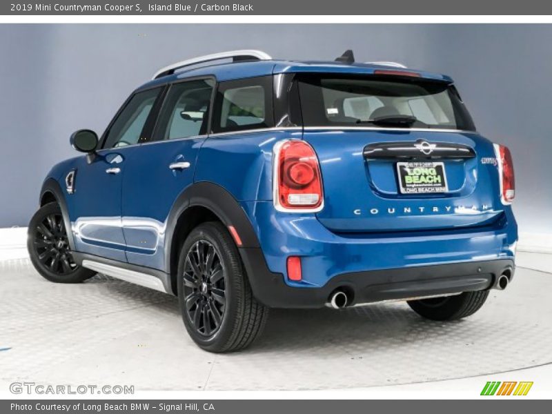 Island Blue / Carbon Black 2019 Mini Countryman Cooper S