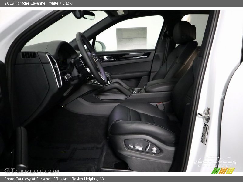 White / Black 2019 Porsche Cayenne
