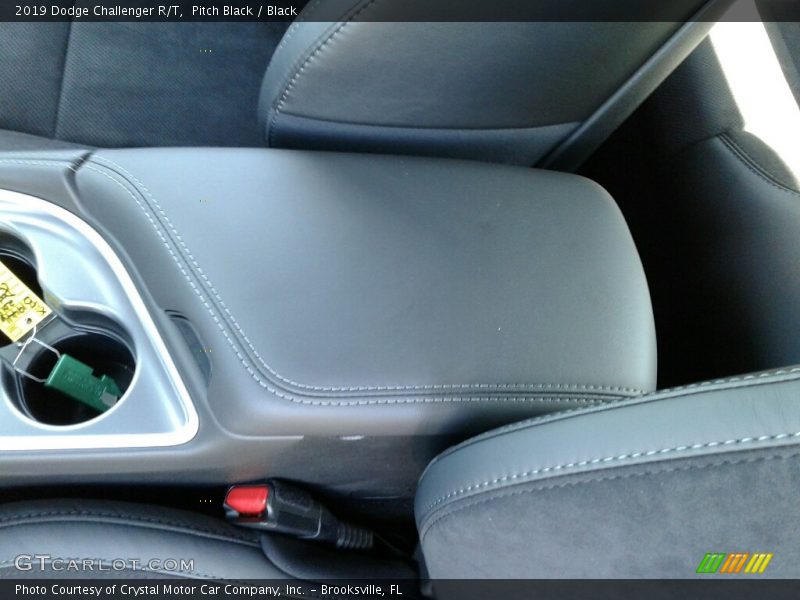 Pitch Black / Black 2019 Dodge Challenger R/T
