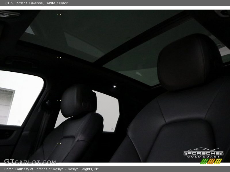 White / Black 2019 Porsche Cayenne